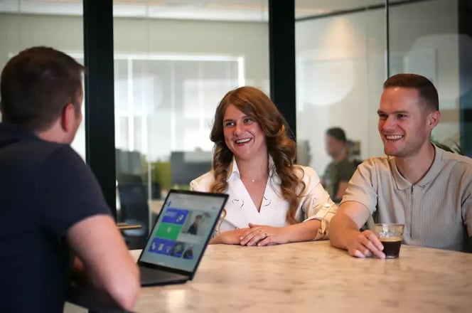 Iedere collega groeit op een andere manier. en raakt anders gemotiveerd. LXP maakt het mogelijk om in te zoomen op individuen en unieke leertrajecten te ontwikkelen.